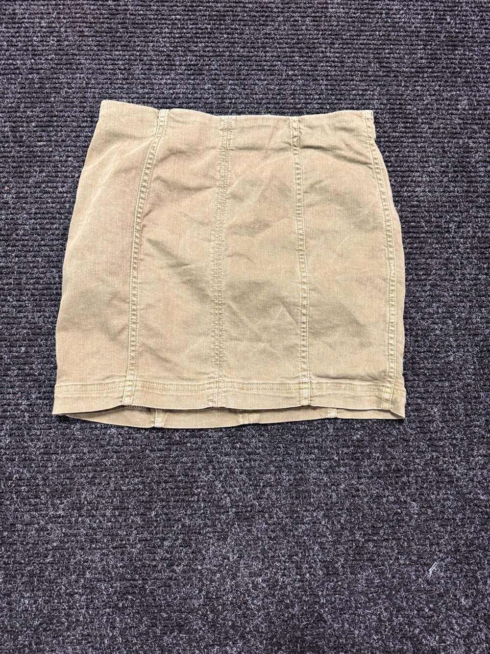 Y2K, Streetwear, Vintage, 90s, Urban,
Free People Olive Green Twill Mini Skirt
